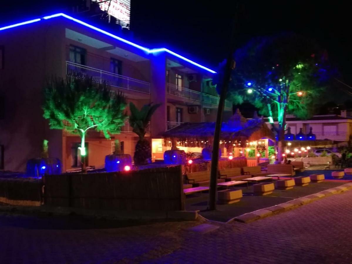 Grand Yayla Hotel Çeşme Zewnętrze zdjęcie
