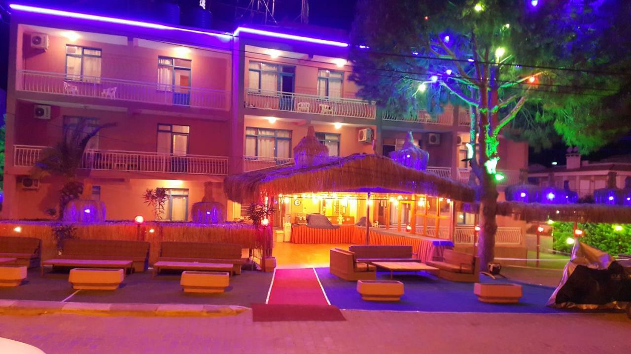 Grand Yayla Hotel Çeşme Zewnętrze zdjęcie