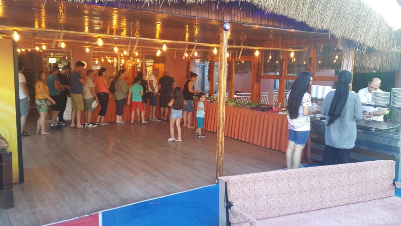 Grand Yayla Hotel Çeşme Zewnętrze zdjęcie